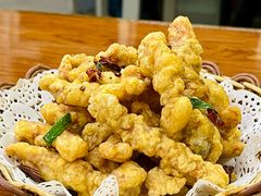 -胡子饮食店