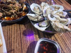 -蚝堡海鲜·威海菜·海肠捞饭·烧烤·亚洲吃蚝公司(幸福门店)