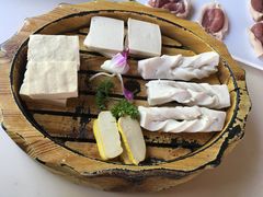 -滇釜火锅·能喝汤的火锅(车公庄店)