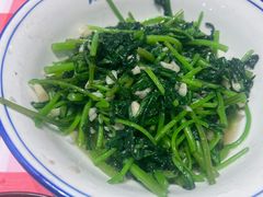 -笨豆腐居民楼菜馆•江西小炒(天津开发区店)