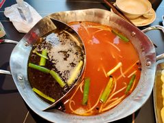 -由衷贵州酸汤牛肉火锅(新桥店)