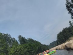 -尧山大峡谷漂流