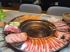 -滋之黑猪自助烤肉(城厢万达店)