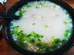 -万红路羊汤烧饼店(将台路店)