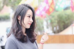 -PE SALON