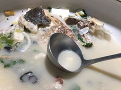 -姜君·千岛湖鱼头馆(浦东大道店)