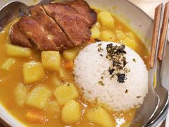 黄咖喱鸡排饭-About Bistro關於·泰式家庭料理