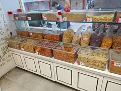 -圆门洞炒货(经一路总店)