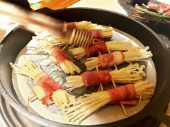 培根金针菇卷-千纸鹤嫩汁烤肉(学府店)