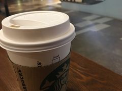 -星巴克(上海虹桥新天地二店)
