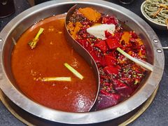 -沸炉重庆老火锅(军事博物馆店)