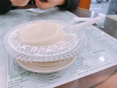 椰汁西米豆腐花-仁信老铺(华盖路店)