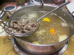 吊龙-左庭右院鲜牛肉火锅(金山万达店)