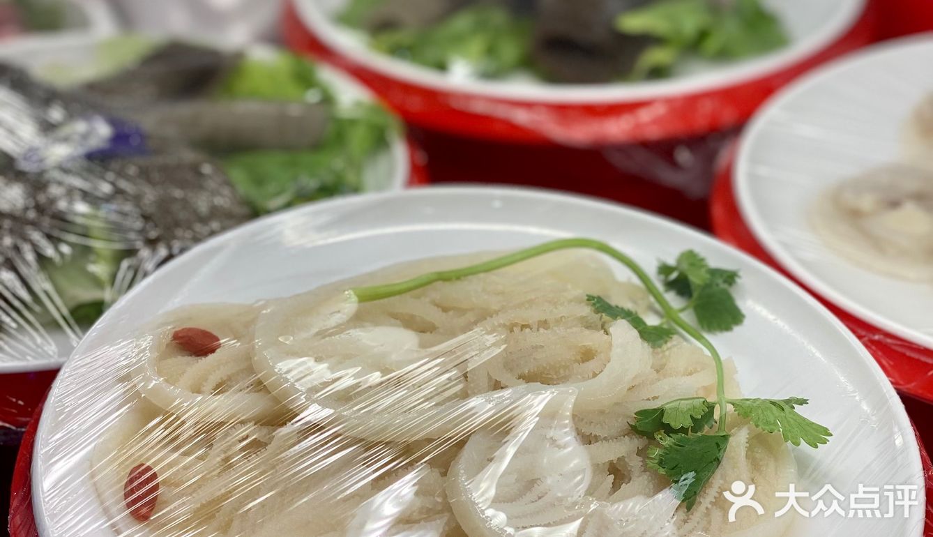 深圳美食｜新鲜现串 | 菜品多样 | 地道风味