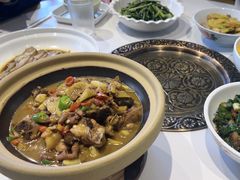 -琥珀老六龙虾(四里河店)