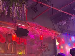 -喜鹊音乐酒馆(西街店)