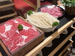 -廖掌柜·重庆鲜货火锅(上海首店)