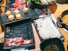 -呷哺呷哺 黄金牧场 (盛世天骄店)