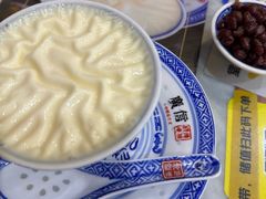 -广信牛奶甜品世家(台东店)