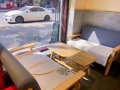景观位-申氏糕点(三好街店)