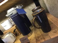 -星巴克臻选(湖滨道店)