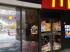 门面-麦当劳(天塔道店)