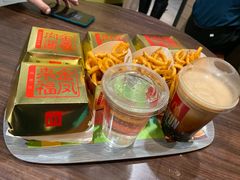 -麦当劳(卫星广场店)