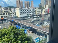 -雲宜贵宾舍酒店(深圳龙东地铁站店)