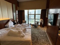 -深圳好日子皇冠假日酒店