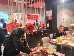 -宏姐串串香(宏伟路店)