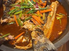 -鸣记脆皮烤鱼·海鲜烤鱼(三八广场店)