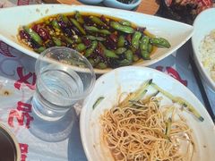 -肥肥虾庄·金牌油焖大虾(杨园滨江时代walk店)