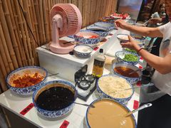 -袁山山重庆火锅(丈八北路店)