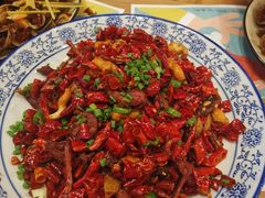 -临界音乐酒馆·小龙虾·江湖菜(华熙LIVE·鱼洞店)
