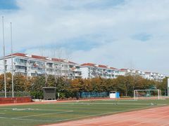 -上海市民办金苹果学校