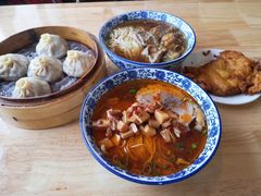 辣酱焖蹄面-裕兴记·三虾面(西北街总店)