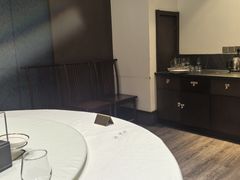 -梅花香里大酒店(郁金香路店)