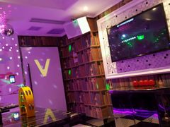 -悦SHOW 量贩式KTV(宝龙广场店)