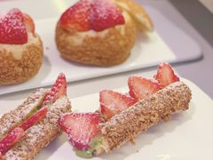 草莓泡芙-西树泡芙(静安大悦城店)