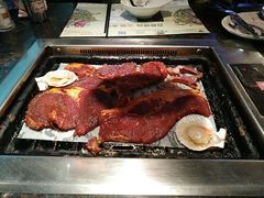 -阪尚皇·原切牛排·烤肉火锅自助(北京路店)