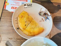 -肖四女乐山跷脚牛肉(世博源店)