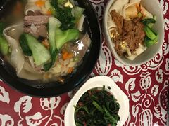 -秦香陕西食府(华贸天地店)