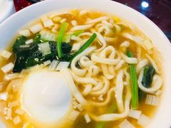 -鸿亨泰杂鱼馆(港馨家园店)
