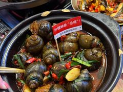 -老闵田螺馆·南昌市井菜·特色小吃(总店)