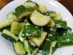 蒜泥黄瓜-虾弄弄海派小龙虾·牛羊蝎子火锅