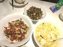 -楚山晓·湖北菜(武汉光谷K11店)