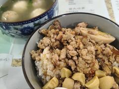 卤肉饭-品味轩(华山路店)