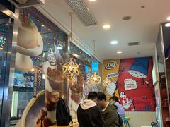 -DQ·蛋糕·冰淇淋(大宁国际商业广场店)