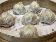 蟹黄包-老正兴菜馆(福州路店)