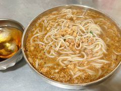 -正宗杨记普洱酸醋米线(总店)